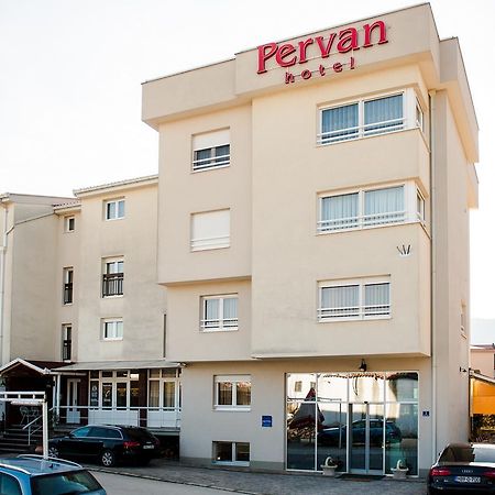 Hotel Pervan Меджугорье Экстерьер фото